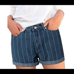 Brand new Denim striped shorts size XL juniors
